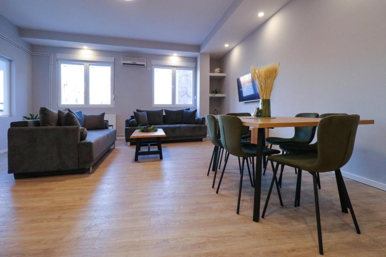 Heart Of Nis Lux Apartment Exterior photo